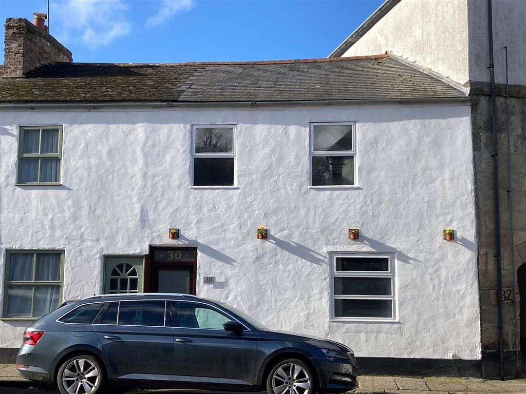2 bed terraced house for sale in Church Street, Helston TR13 Zoopla