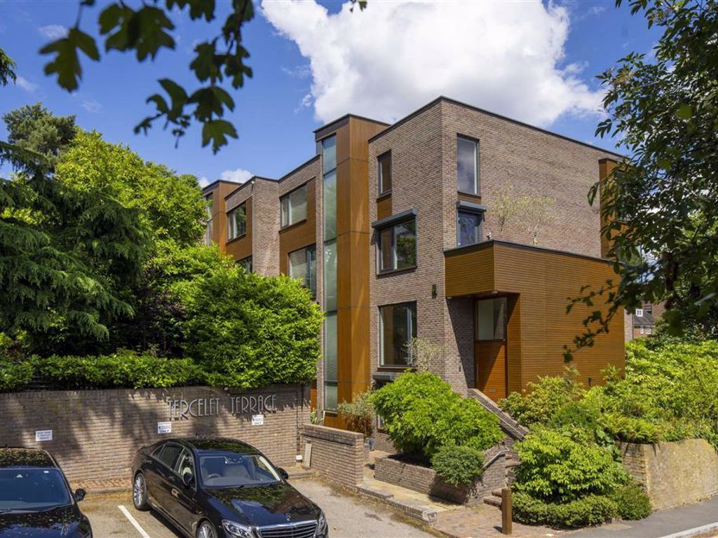 Tercelet Terrace, Oak Hill Park, Hampstead, London NW3  