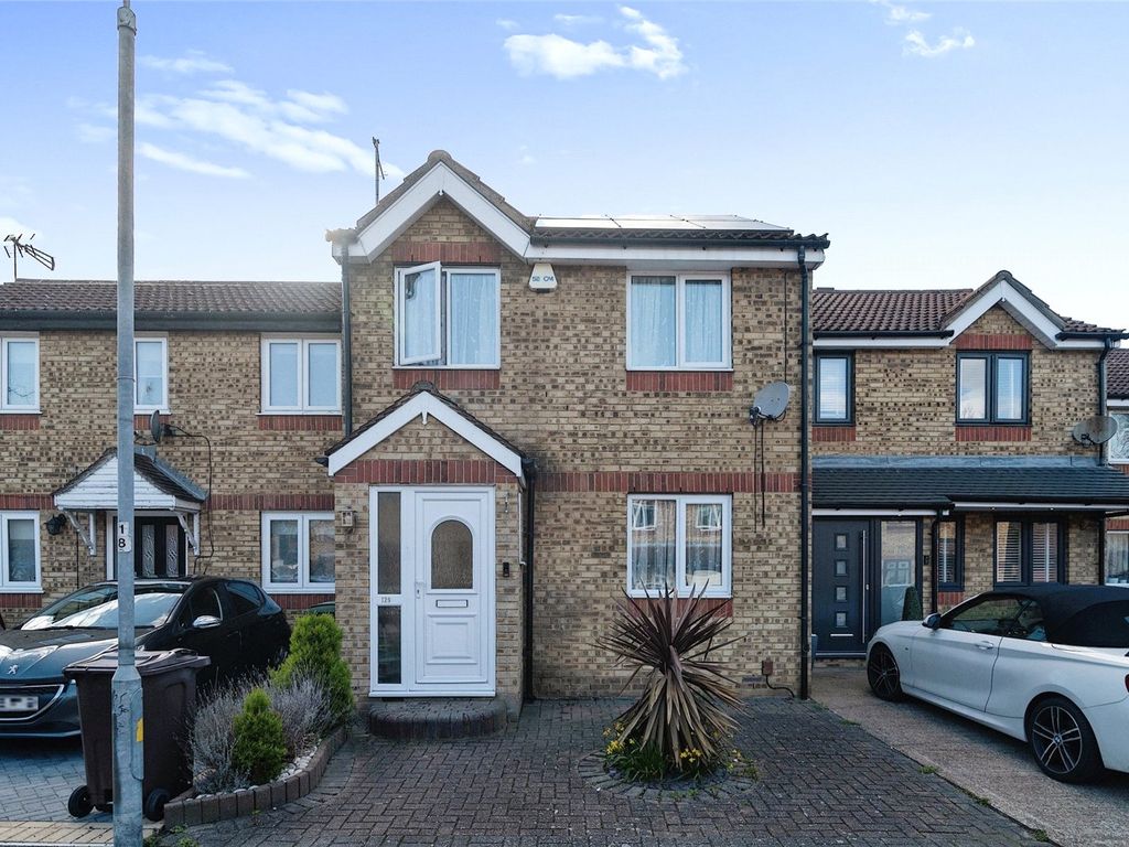 3 bed terraced house for sale in Parsonage Road, Grays, Essex RM20 Zoopla