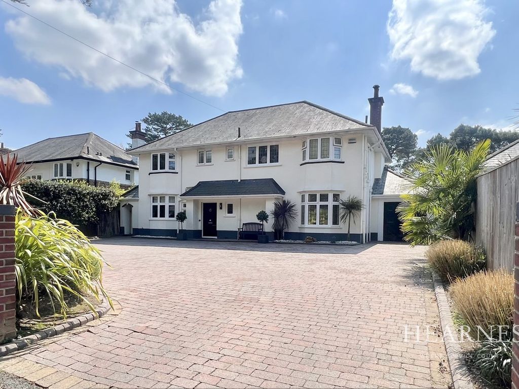 5 bed detached house for sale in East Avenue, Talbot Woods, Bournemouth BH3 Zoopla