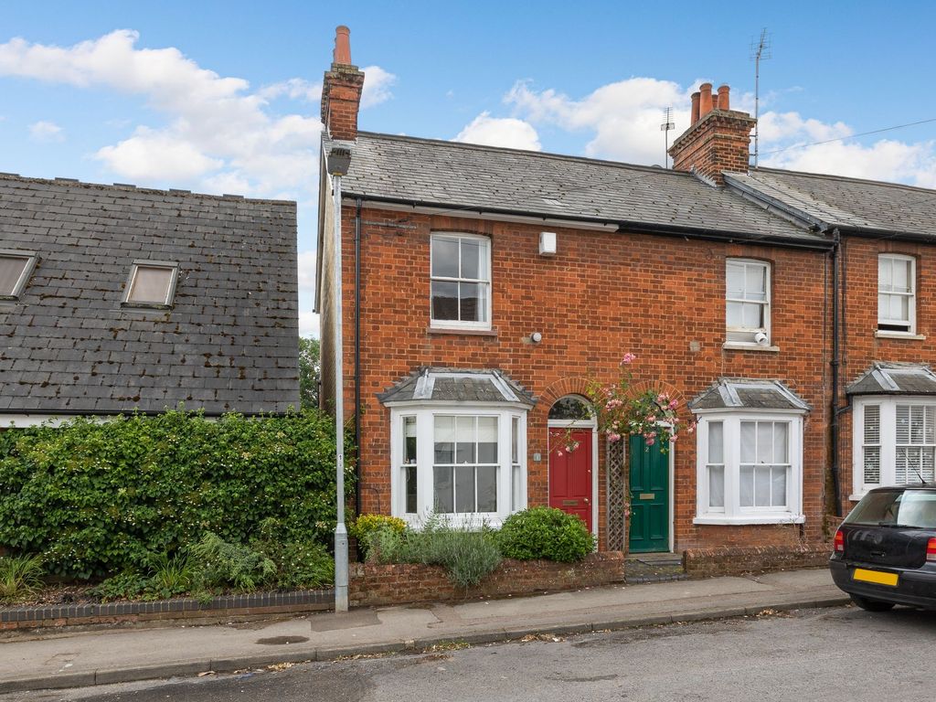 3 bed end terrace house for sale in Bedford Street, Hitchin SG5, £