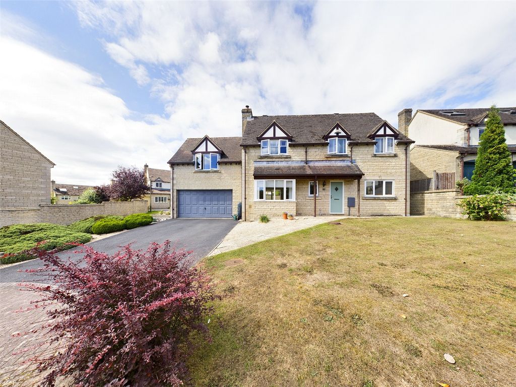 5 bed detached house for sale in Padin Close, Chalford, Stroud, Gloucestershire GL6 Zoopla