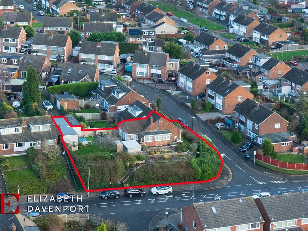 3 bed semidetached house for sale in Princethorpe Way, Ernesford