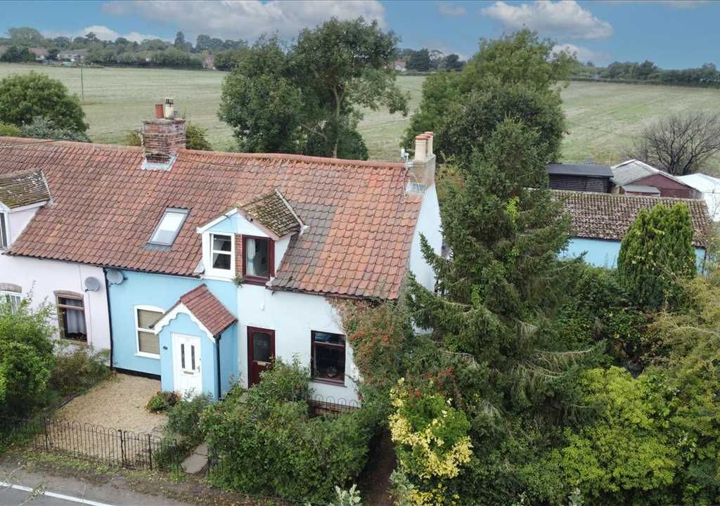 3 bed end terrace house for sale in Playford Road, Rushmere St. Andrew