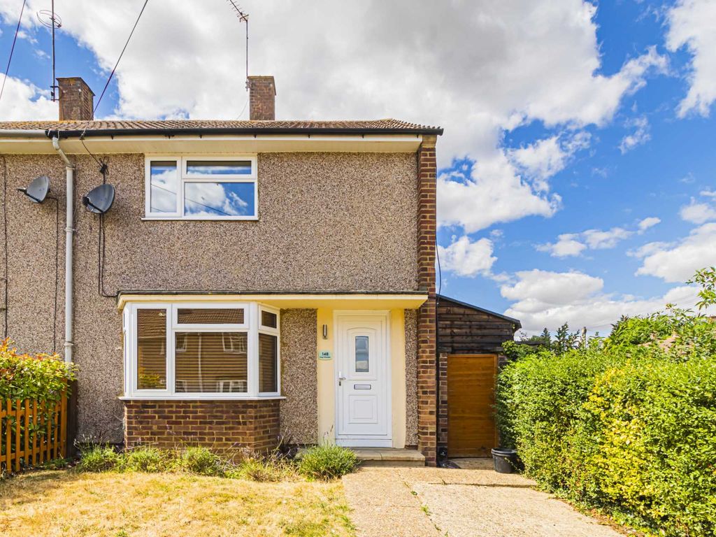 2 bed end terrace house to rent in Long Chaulden, Hemel Hempstead HP1