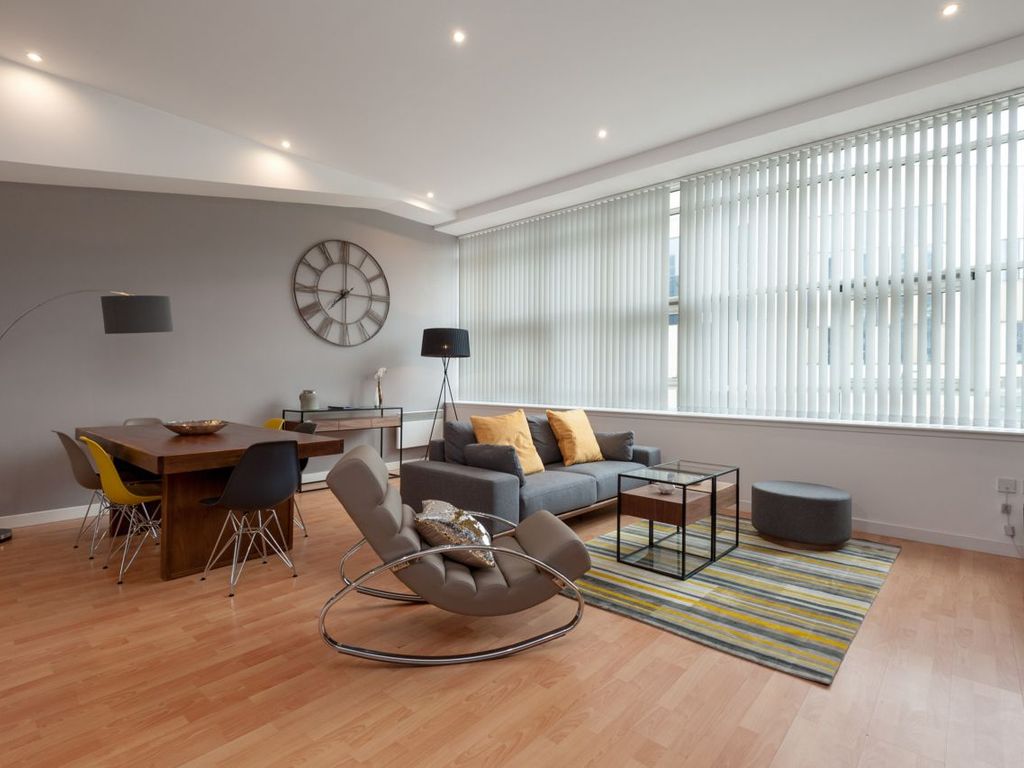 2 bed flat to rent in Albion Street, Glasgow G1 Zoopla
