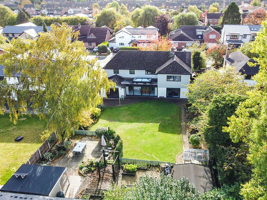 5 bed detached house for sale in Firs Road, Edwalton, Nottingham NG12