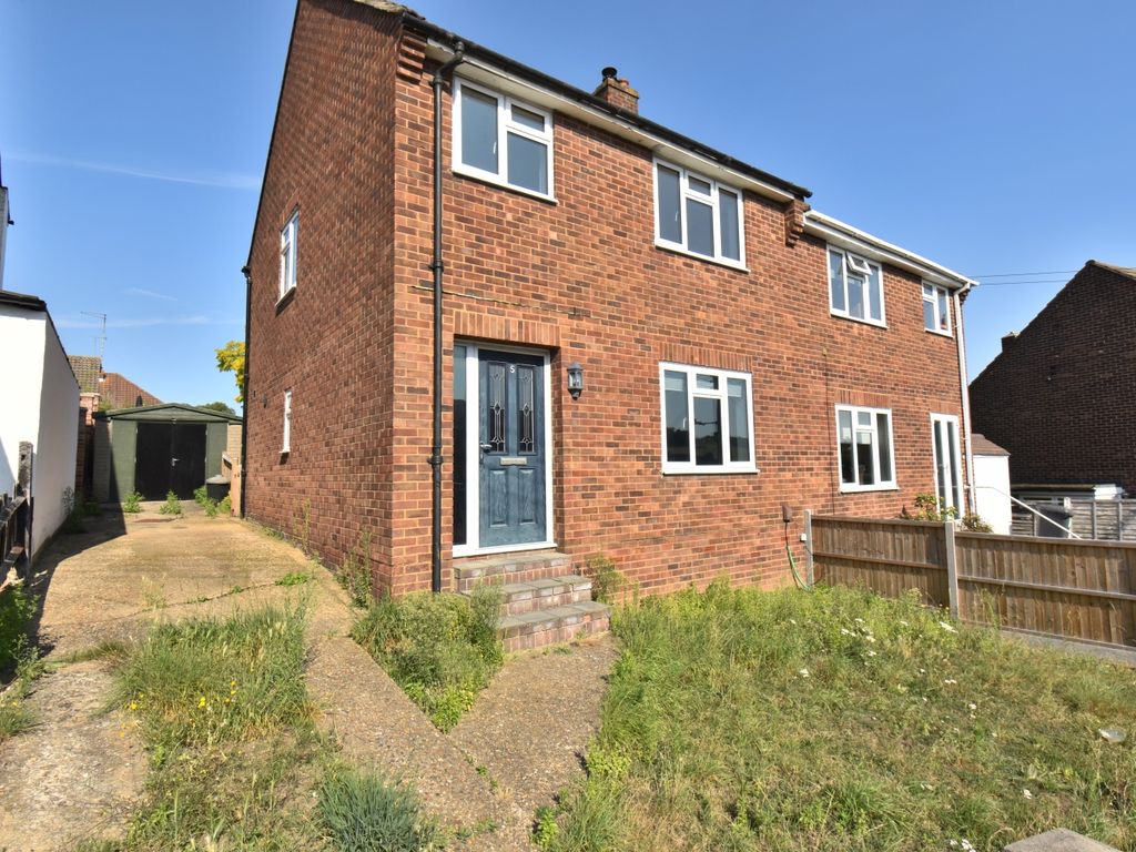 3 bed semidetached house to rent in Durant Road, Hextable, Swanley BR8