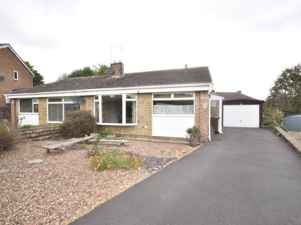 2 bed semidetached bungalow for sale in Penfield Grove, Clayton