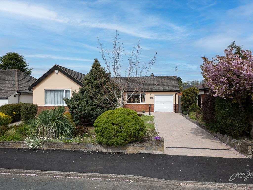 2 bed bungalow for sale in Thornway, High Lane, Stockport SK6 Zoopla