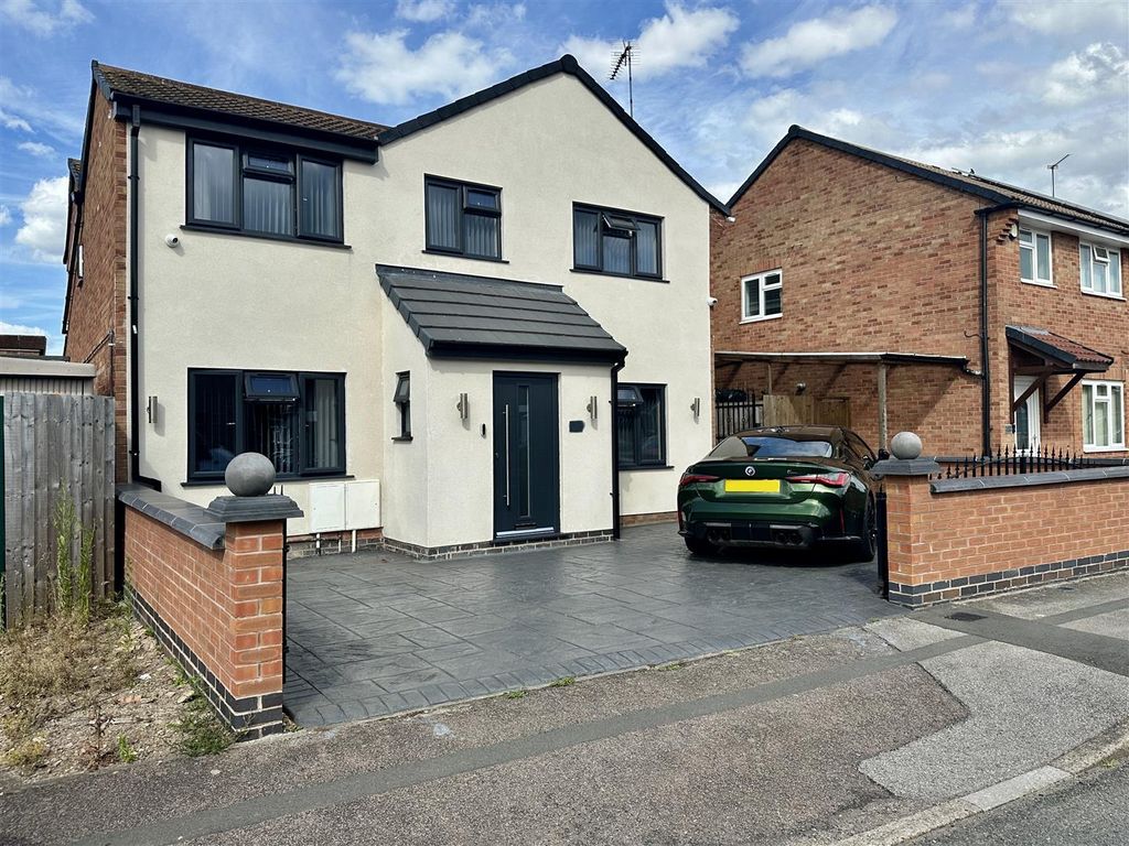 5 bed detached house for sale in Trevino Drive, Rushey Mead, Leicester