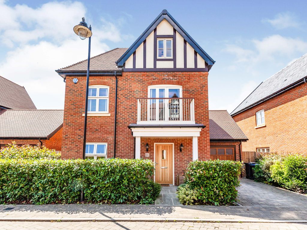 4 bed detached house to rent in Laychequers Meadow, Maidenhead SL6 Zoopla