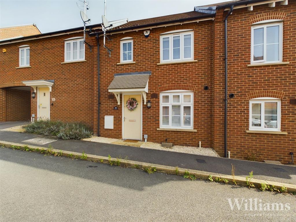 3 bed terraced house for sale in Chaundler Drive, Buckinghamshire