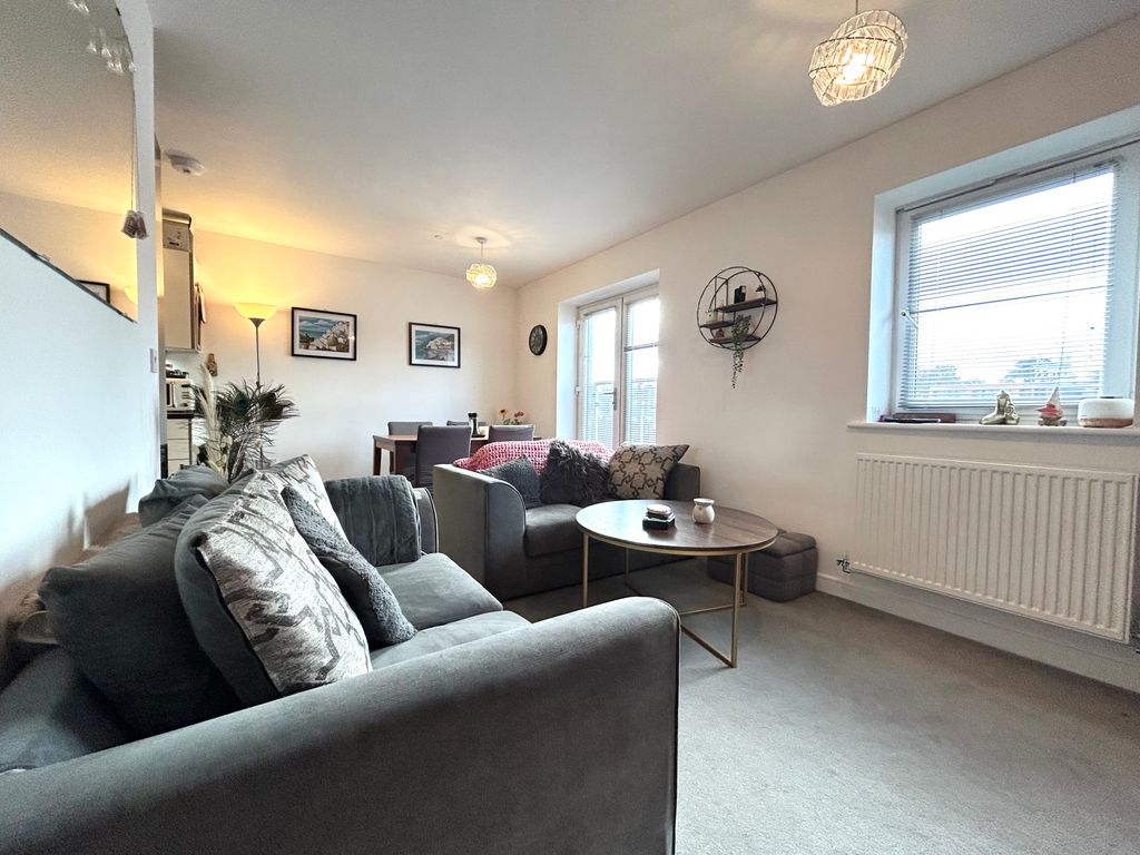 2 bed shared to rent in Hartopp Court, Lichfield Road