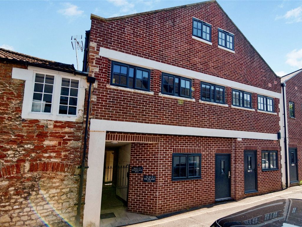 1 bed flat for sale in Midsomer Mews, The Island, Midsomer Norton