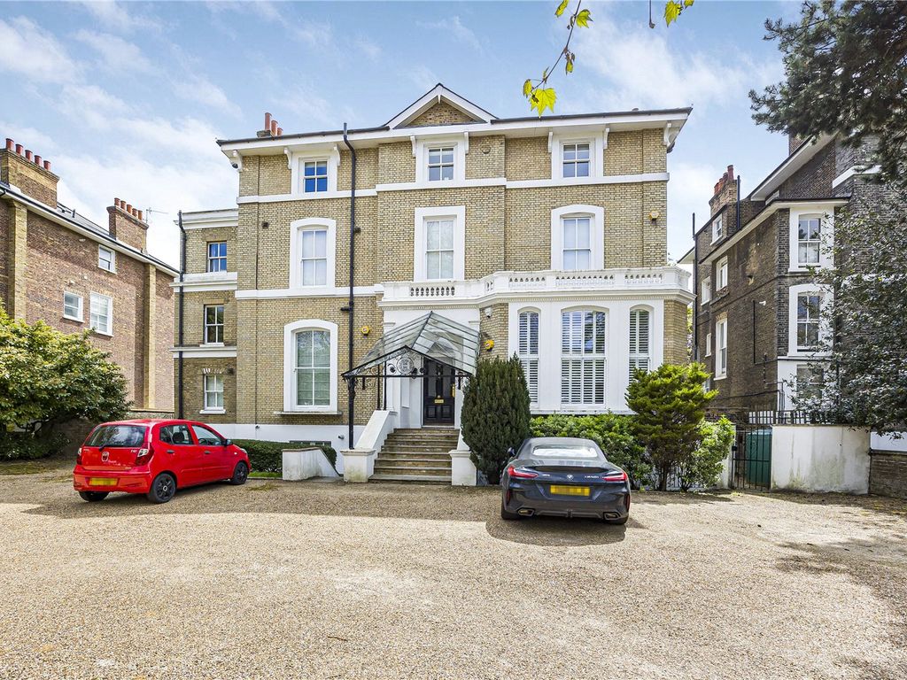 2 bed flat for sale in St. Johns Park, London SE3, £600,000 Zoopla