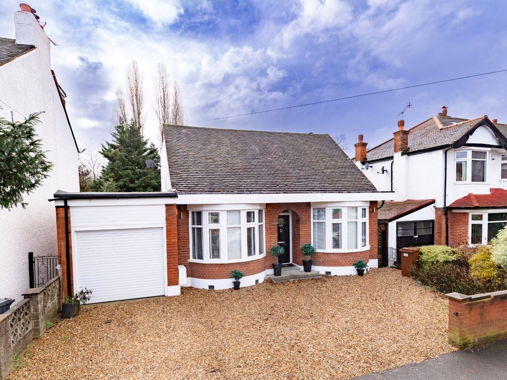 3 bed detached bungalow for sale in Chingford Avenue, Chingford E4, £