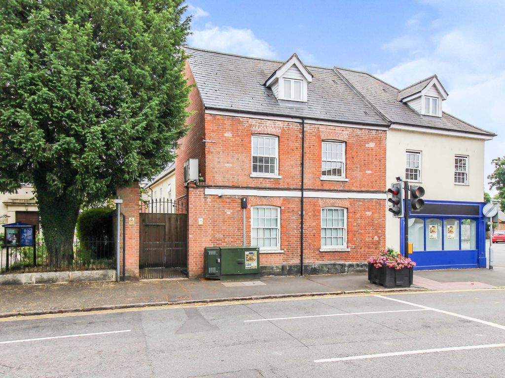 2 bed flat to rent in High Street, Highworth, Swindon SN6 Zoopla