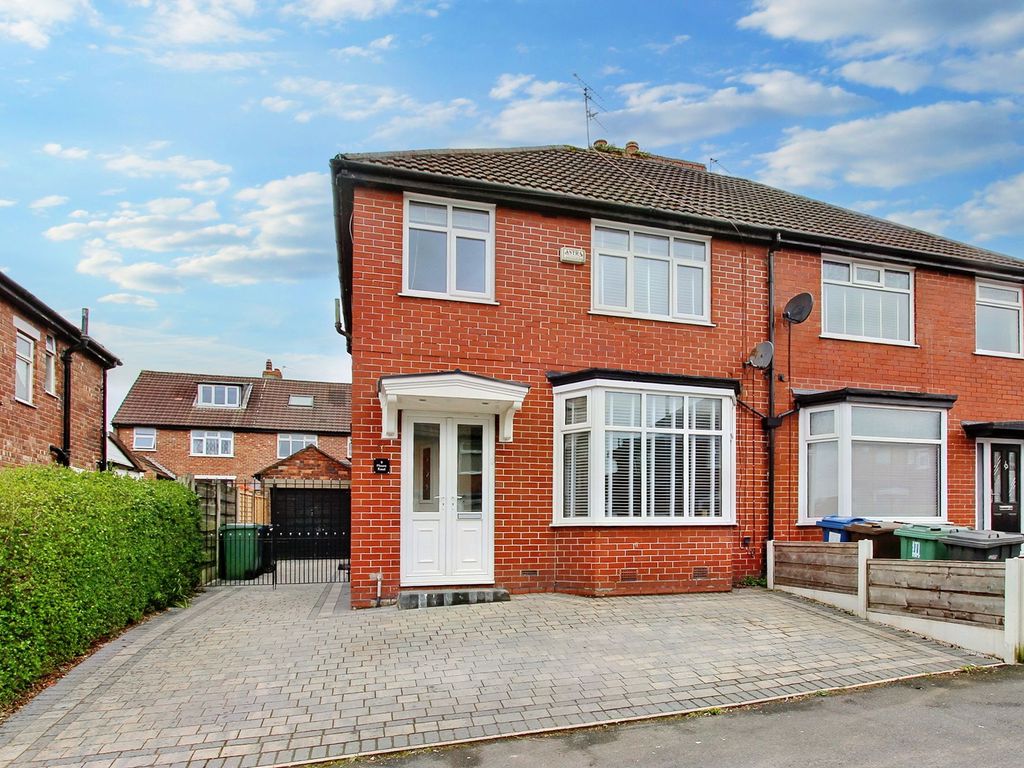 3 bed semidetached house for sale in Mount Road, Prestwich M25 Zoopla