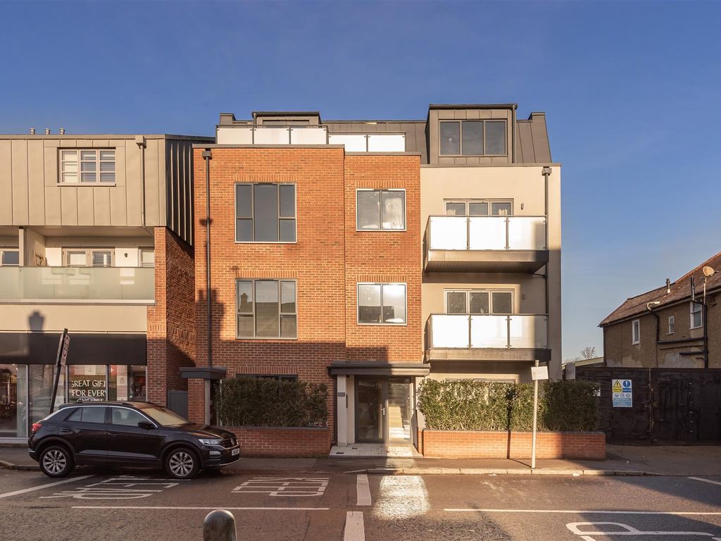 1 bed flat to rent in Hatfield Road, St.Albans AL1, £1,300 pcm Zoopla