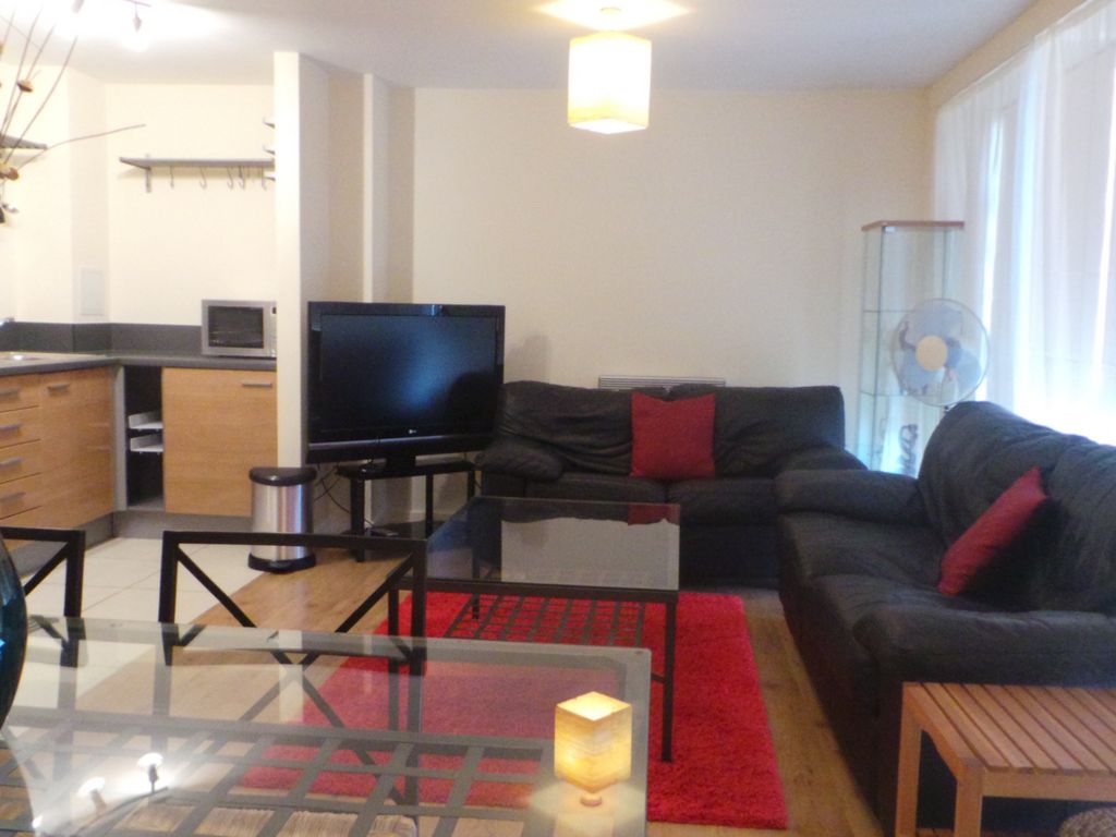 72-74 High Street London Greater London E15  