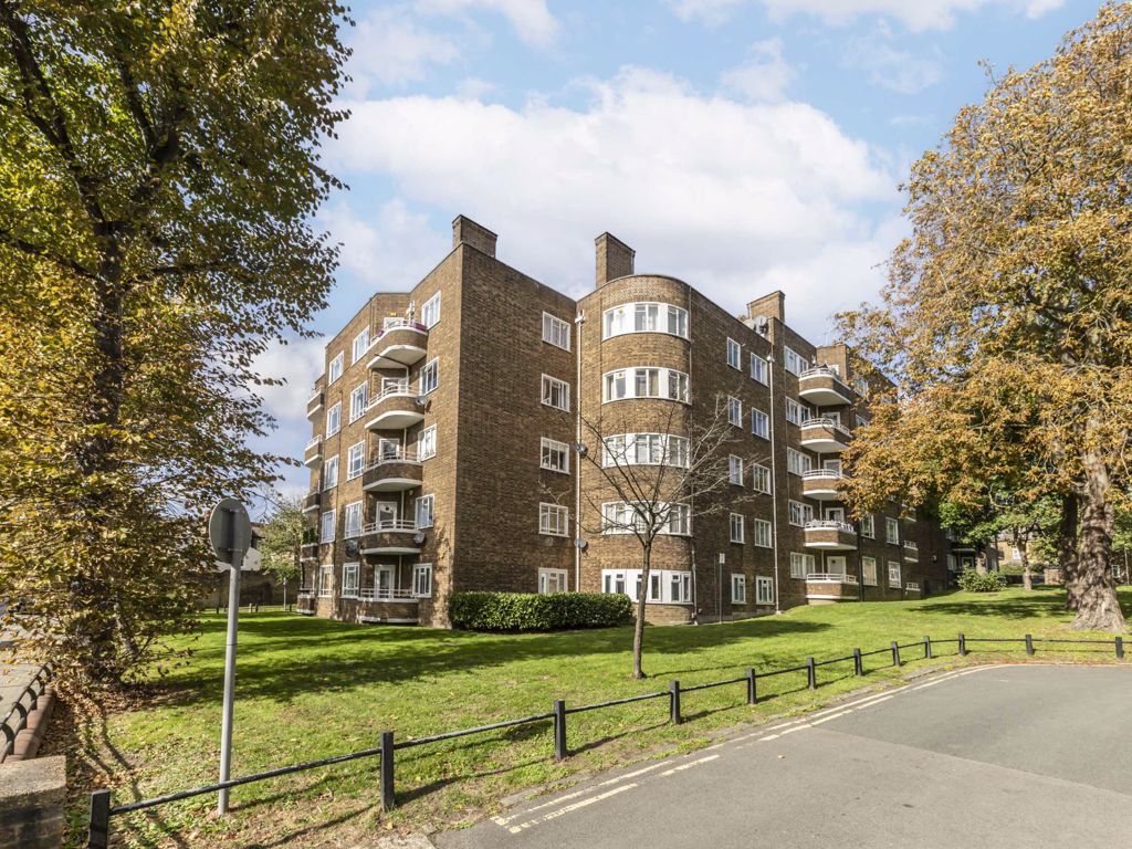 2 bed flat for sale in Balham Hill, London SW12 Zoopla