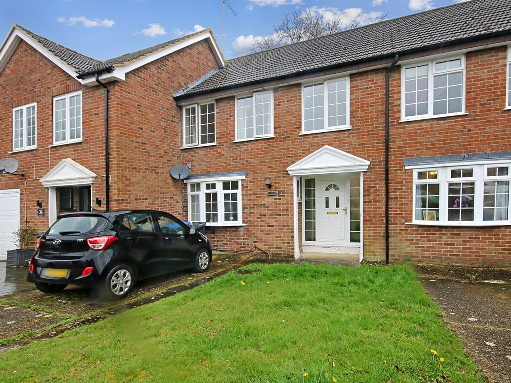 3 bed terraced house for sale in Benchfield Close, East Grinstead RH19