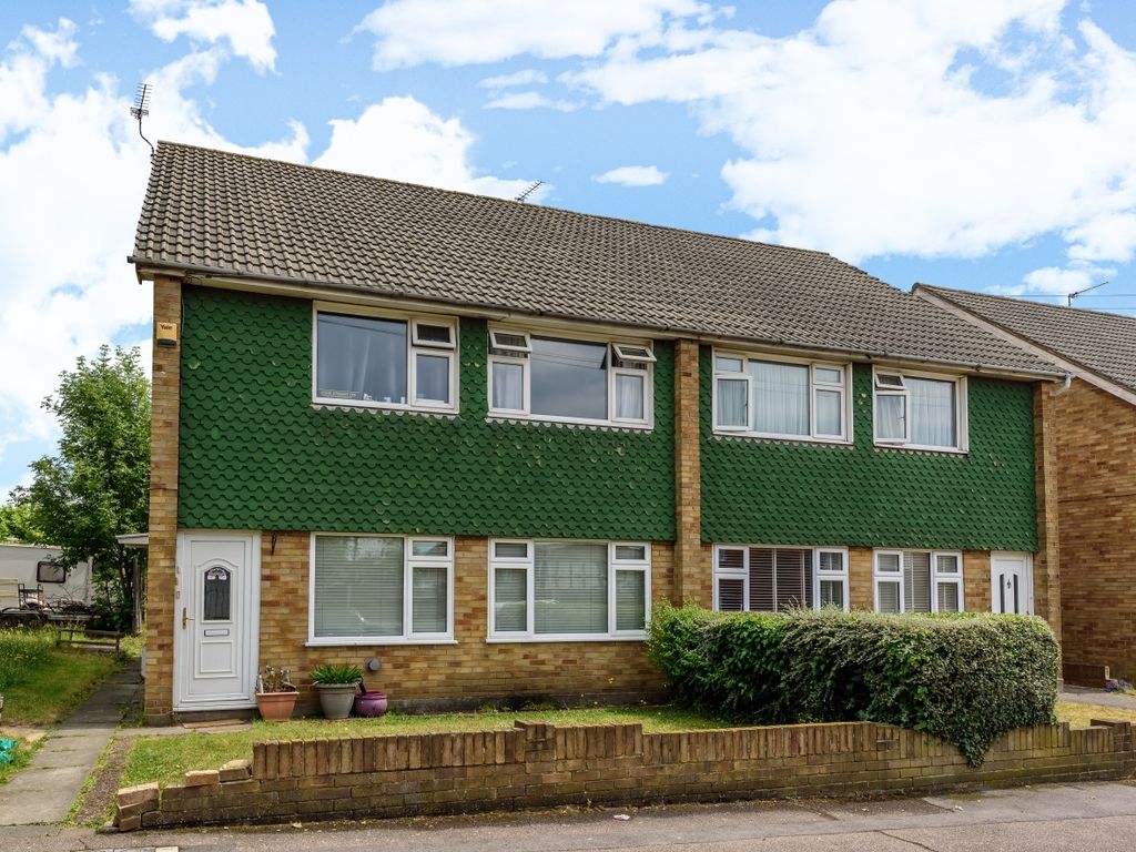 2 bed to rent in Christopher Close, Blackfen, Sidcup DA15