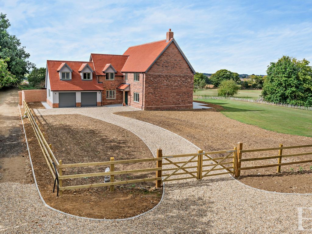 New home, 4 bed detached house for sale in Calais Street, Boxford