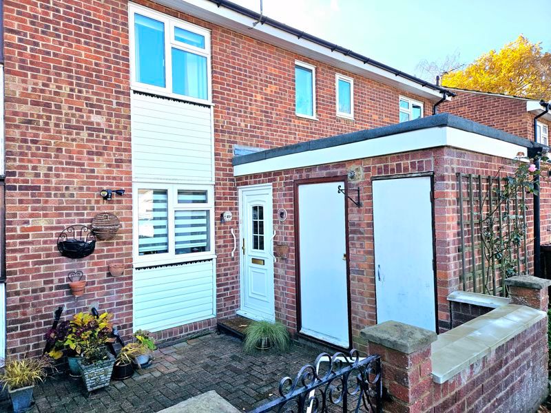 2 bed terraced house for sale in Stanhope Close, Maidstone ME14, £