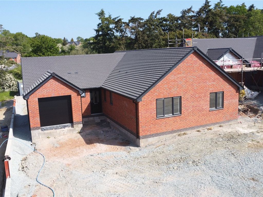 New home, 3 bed bungalow for sale in Ridgeway View, Churchstoke, Powys