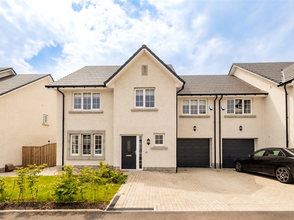 4 bed semidetached house to rent in 27 Milltimber Gardens South