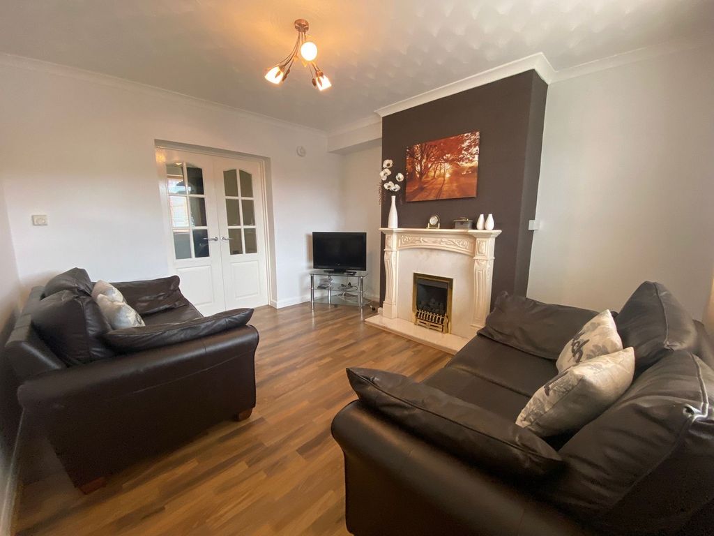 3 bed property for sale in Heol Pentwyn, Tonyrefail, Porth, Rhondda