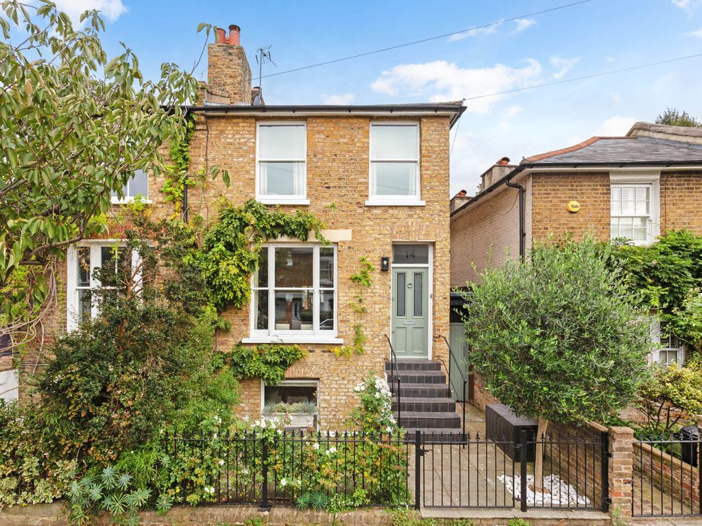 3 bed semidetached house for sale in Pentlow Street, Putney, London SW15, £1,400,000 Zoopla