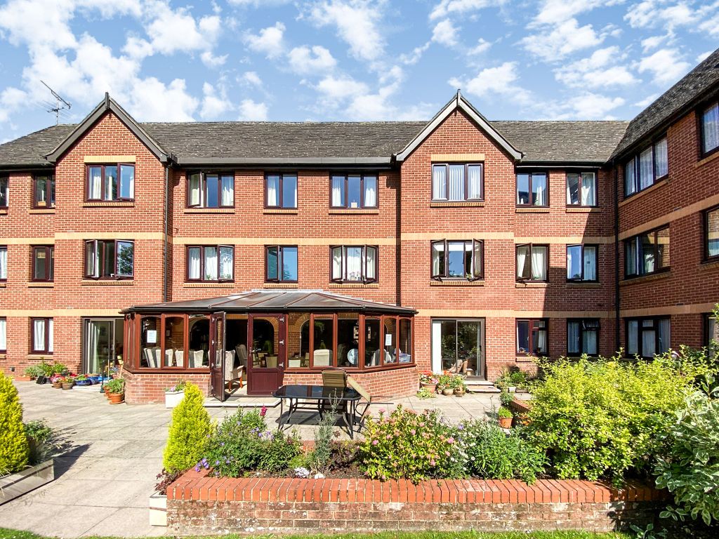 2 bed property for sale in Christchurch Court, Cobbold Mews, Ipswich