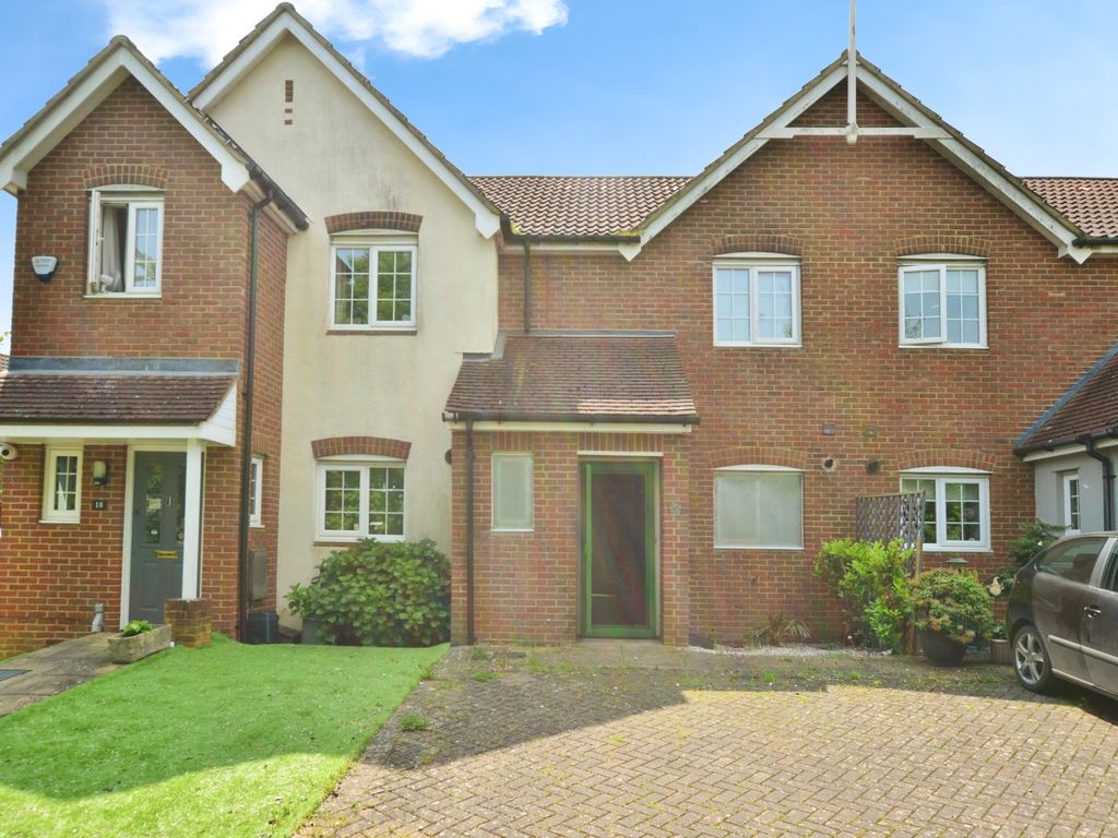 2 bed terraced house for sale in Jupiter Lane, Kingsnorth, Ashford