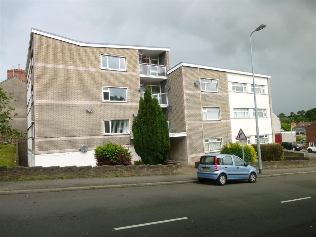 1 bed flat for sale in Weston Court, Holton Road, Barry CF63 Zoopla