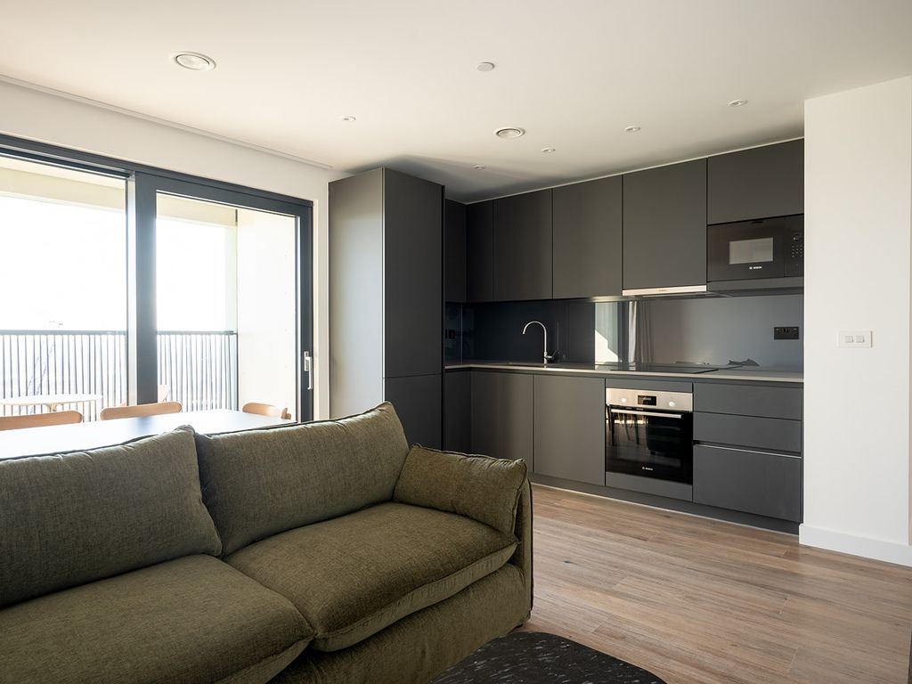 1 bed flat to rent in Riverstone Heights, 18 Reed Avenue, London E3, £2,113 pcm Zoopla