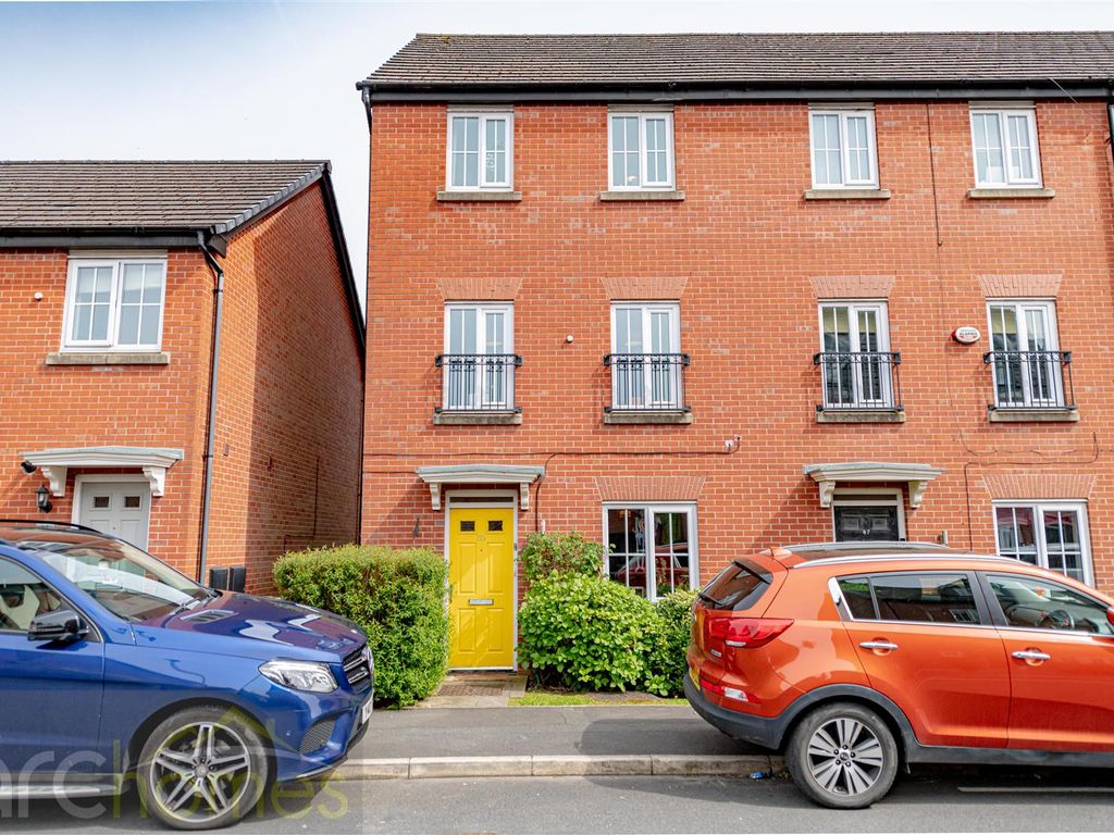 4 bed town house for sale in North Croft, Atherton, Manchester M46 Zoopla