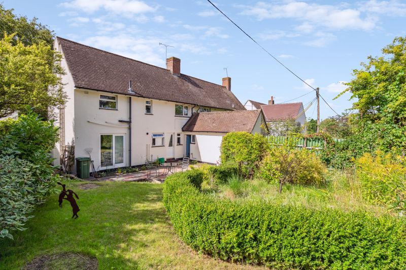 3 bed semidetached house for sale in The Park, Harwell, Didcot OX11, £