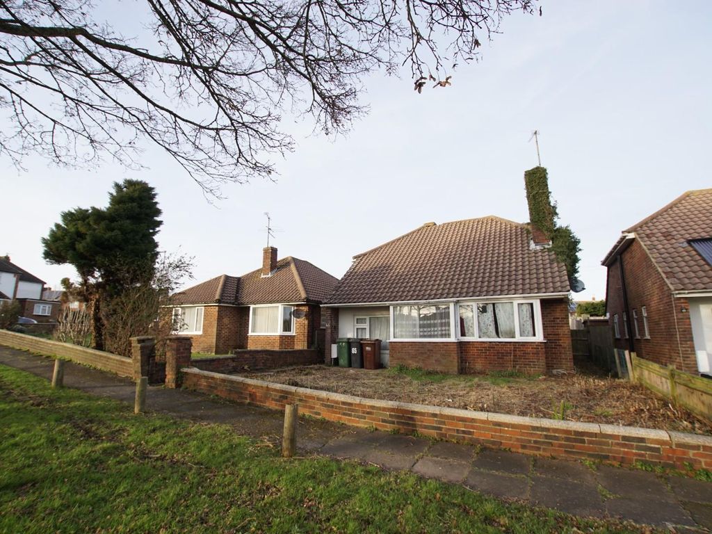 2 bed detached bungalow for sale in Lindfield Road, Eastbourne BN22, £