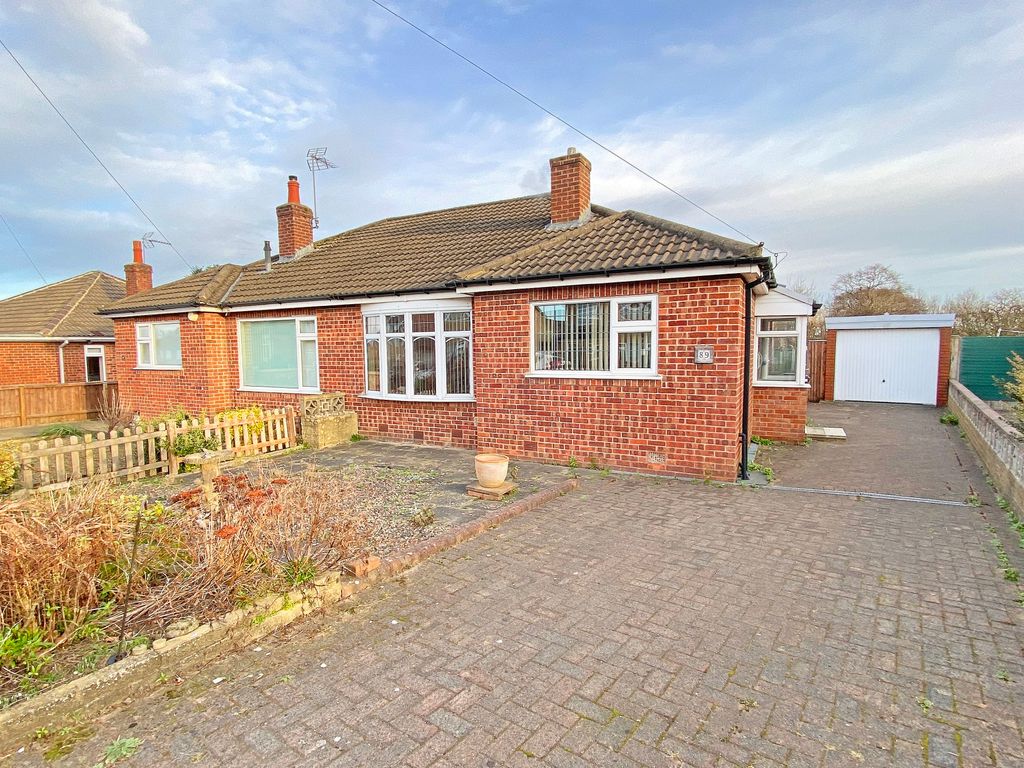 2 bed semidetached bungalow for sale in Hill Top Avenue, Harrogate HG1