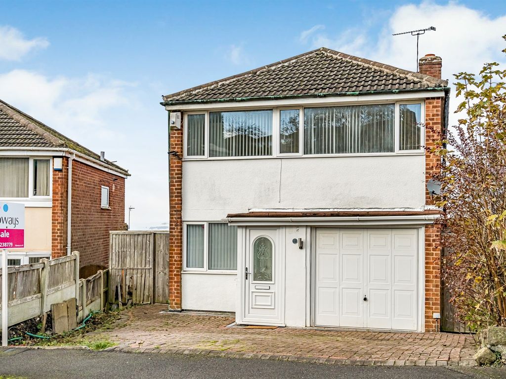 3 bed detached house for sale in London Heights, Dudley DY1, £230,000