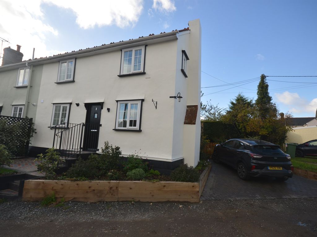 2 bed end terrace house for sale in Gore Lane, Rayne, Braintree CM77, £