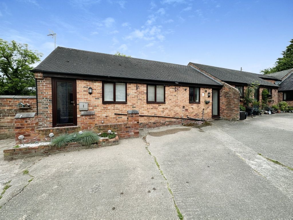 1 bed barn conversion to rent in Wood Lane, Horsley Woodhouse DE7 Zoopla