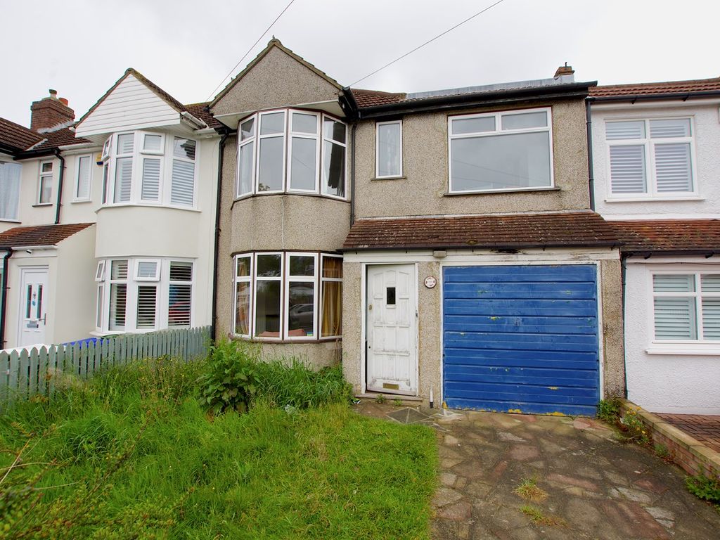 3 bed end terrace house for sale in Burnt Oak Lane, Sidcup DA15, £