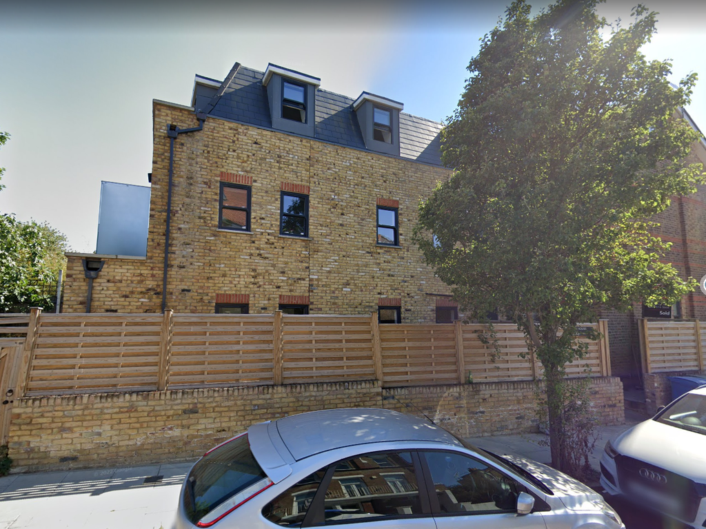 3 bed flat to rent in Lordship Lane, London SE22 Zoopla