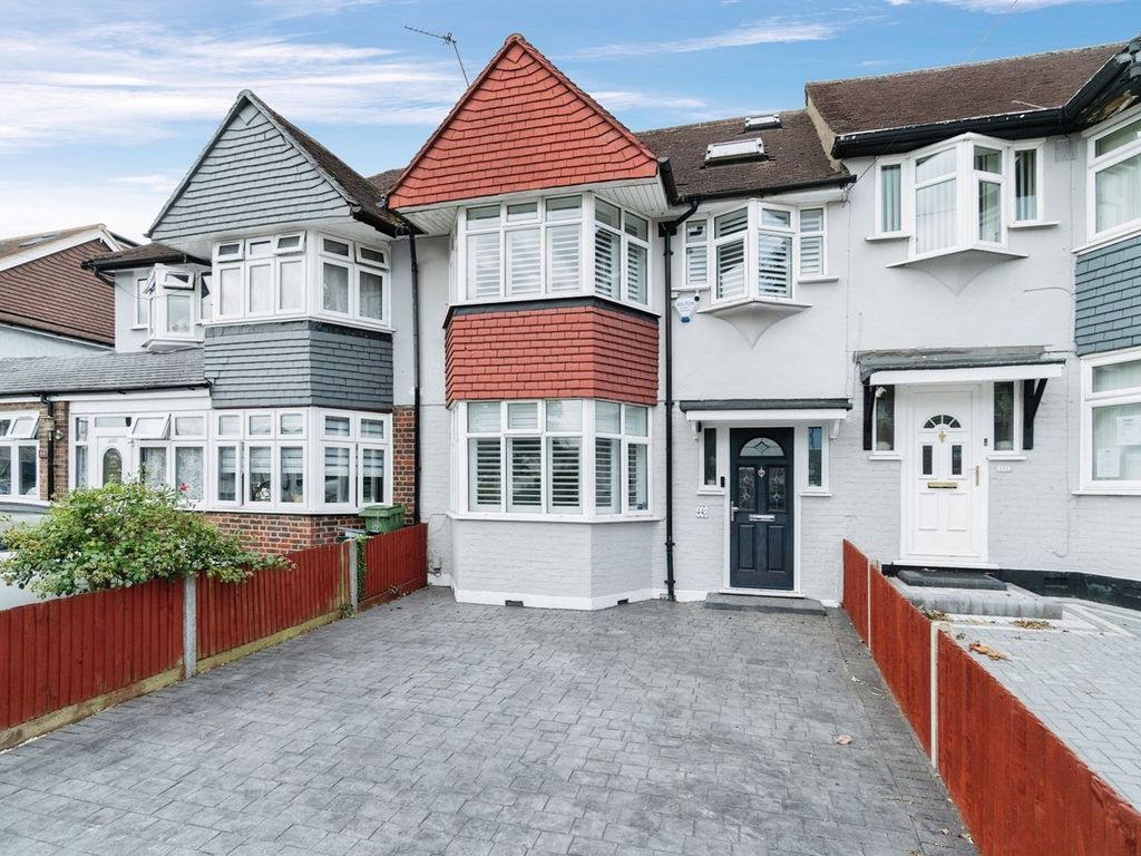 4 bed terraced house for sale in Sutton Common Road, Sutton SM3, £600,000 Zoopla