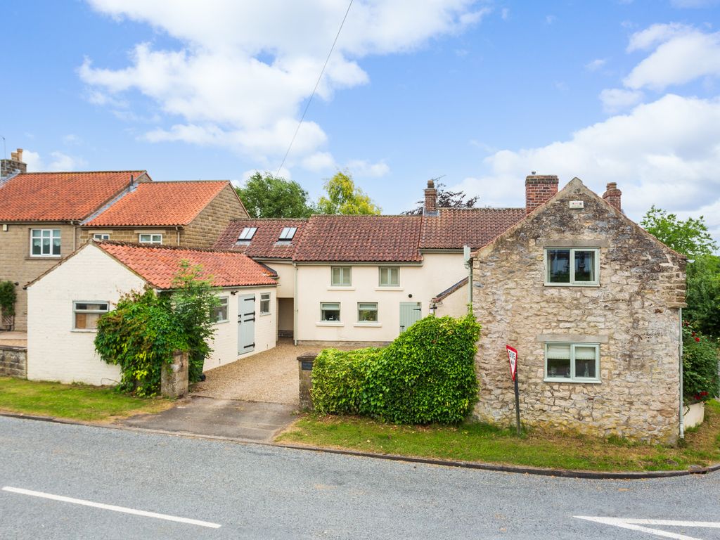 4 bed detached house for sale in Main Street, Wombleton, York, North