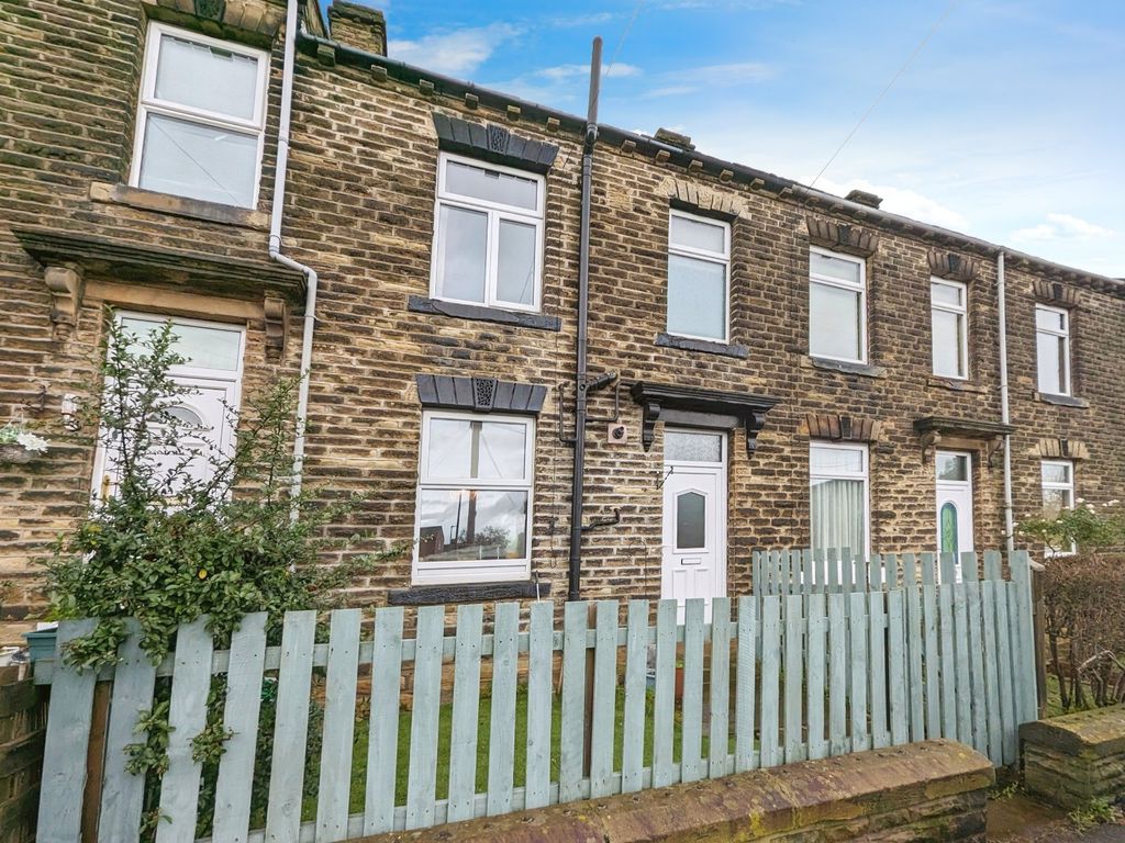 2 bed terraced house for sale in Halifax Road, Liversedge, West